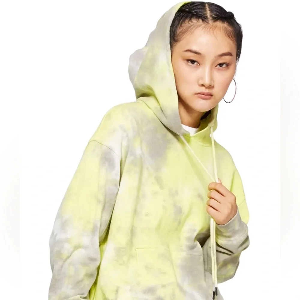 Wild Fable | Tie-Dye Hooded Sweatshirt Yellow and Gray Multicolored Hoodie - Picture 3 of 6